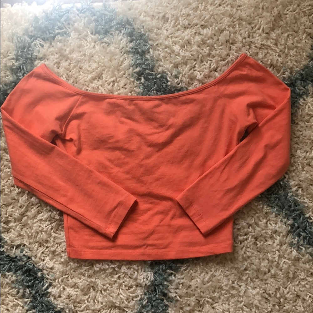 Off the shoulder peach crop top